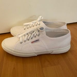 Superga 2750 Cotu sneakers tried on